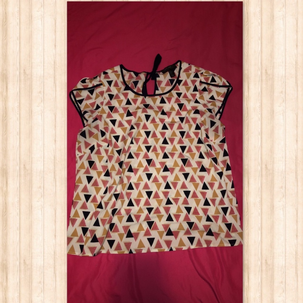 Triangle shirt